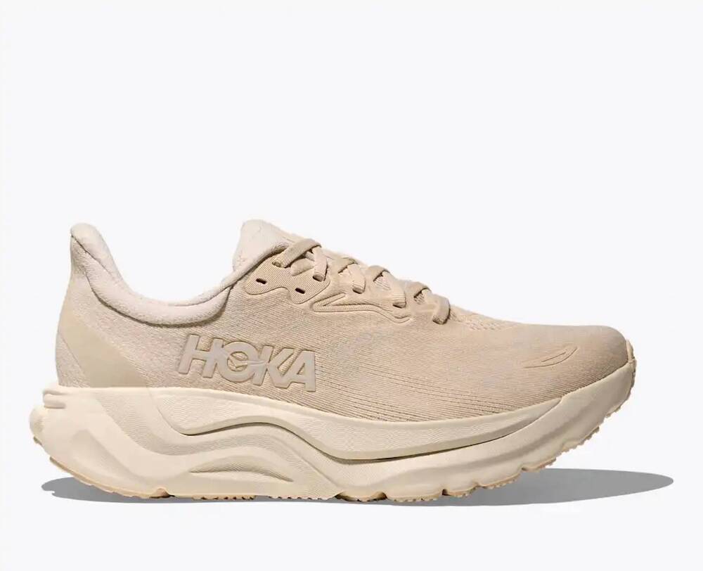 NEW HOKA women's arahi 8 running shoes in birch / alabaster